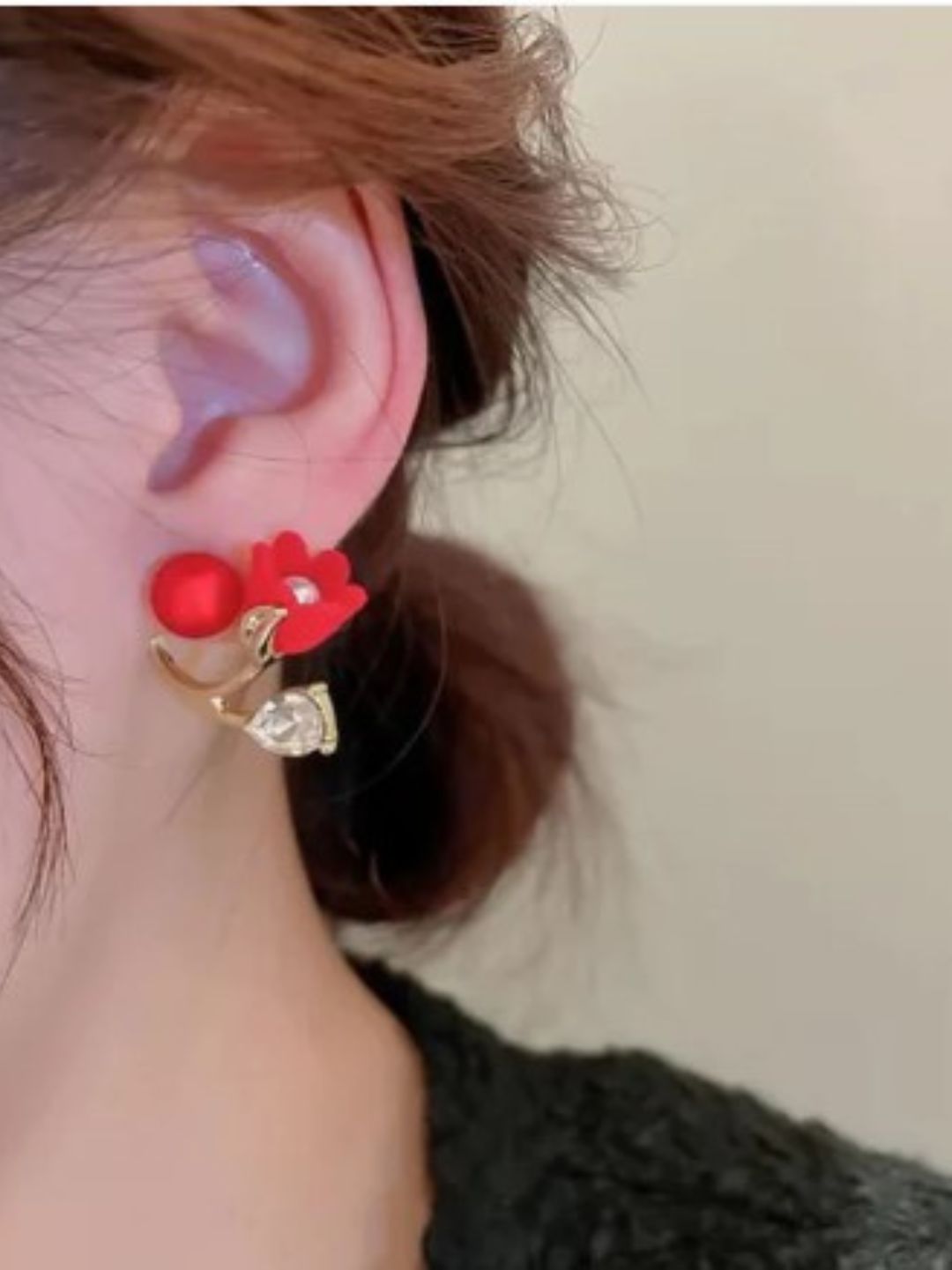 RED ROSE EARRING