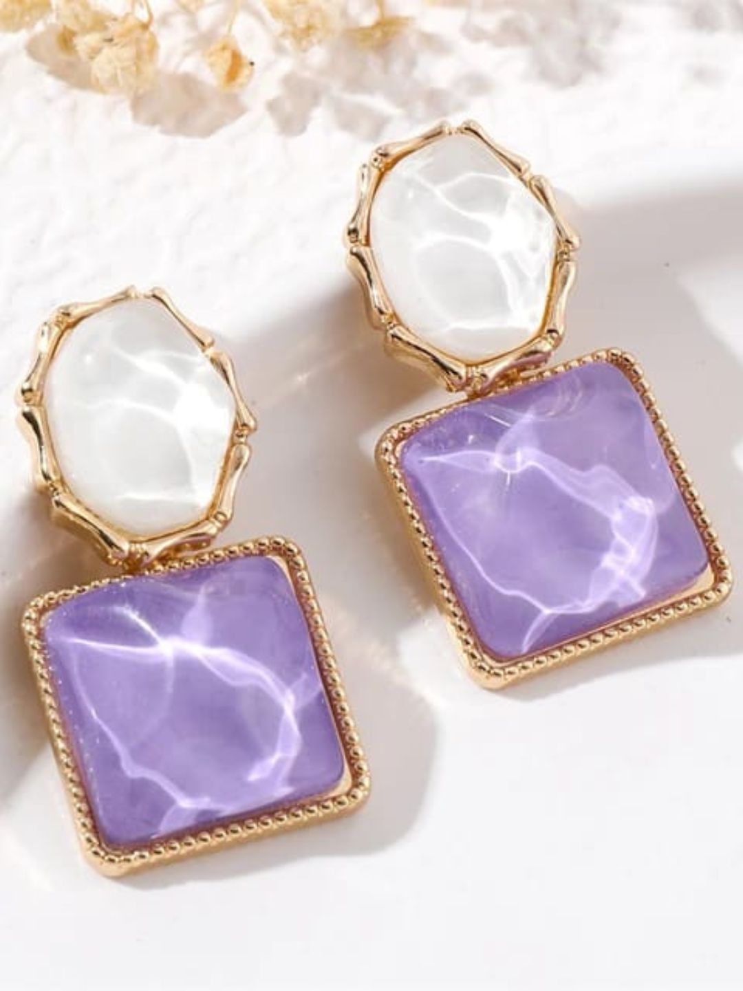 PURPLE MONALISA STATEMENT EARRINGS