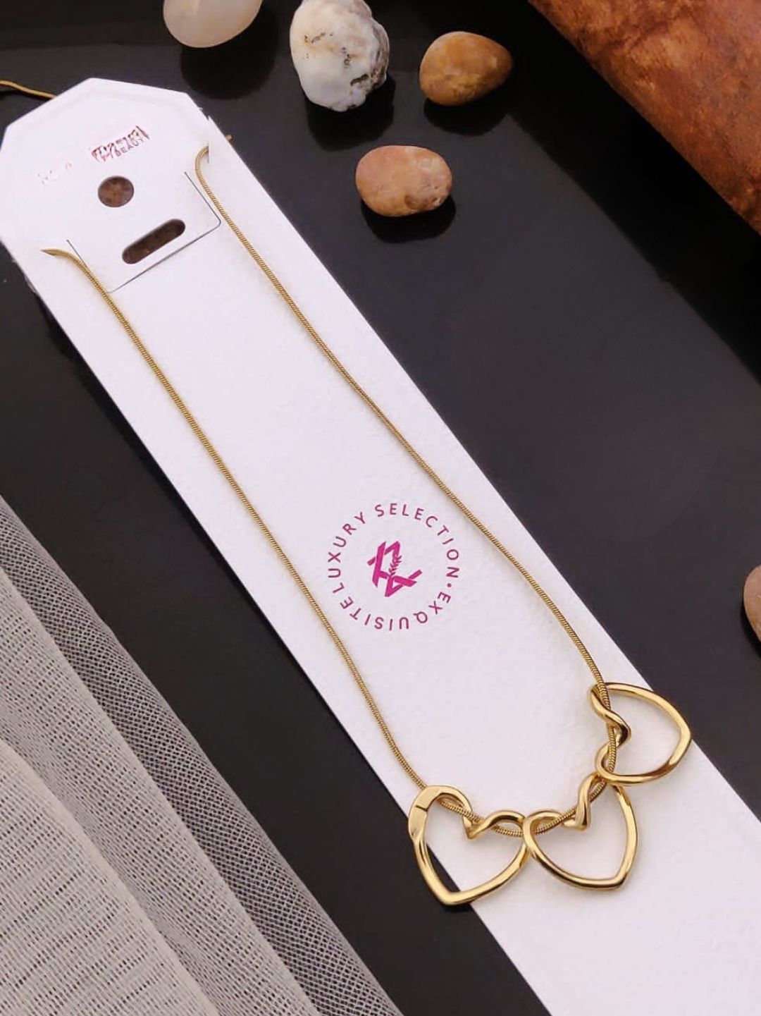 TRIPLE HEART ENTWINE NECKLACE