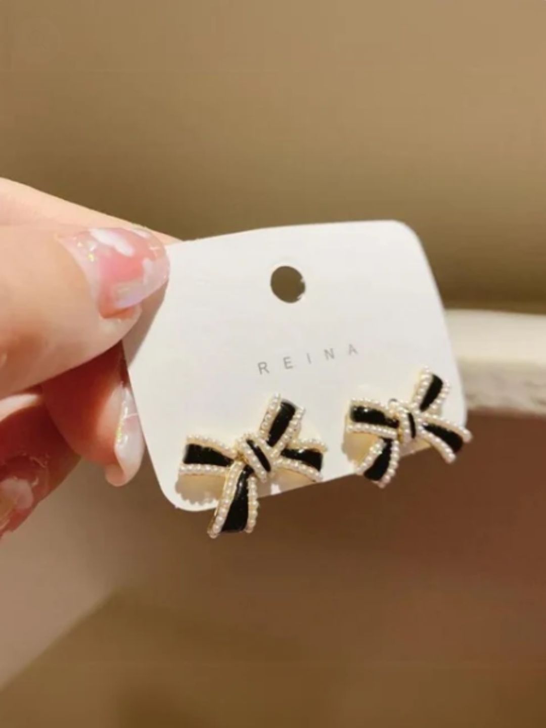 BLACK BOW STUD EARRINGS