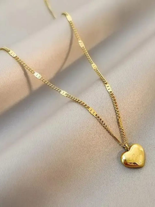 GOLD HEART PENDANT