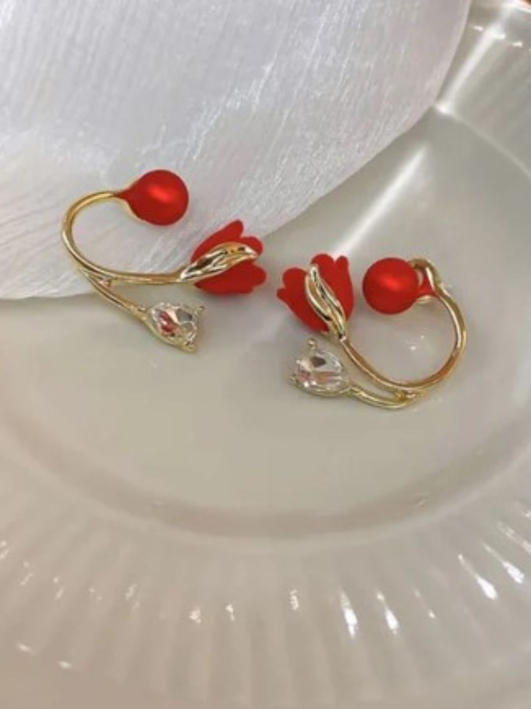 RED ROSE EARRING