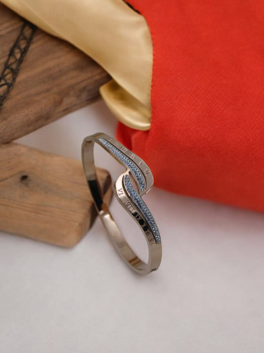 ROMAN ELEGANCE ZIRCONIA BRACELET