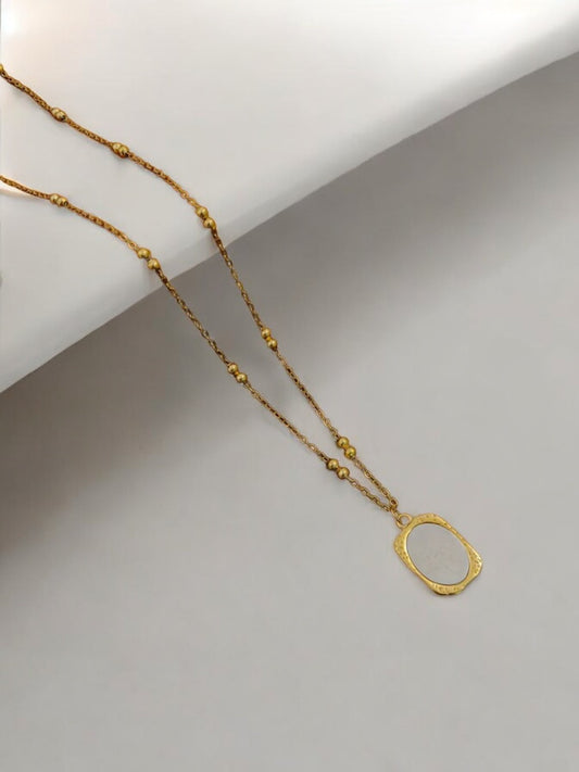 GLISTENING GOLDEN HUE NECKLACE