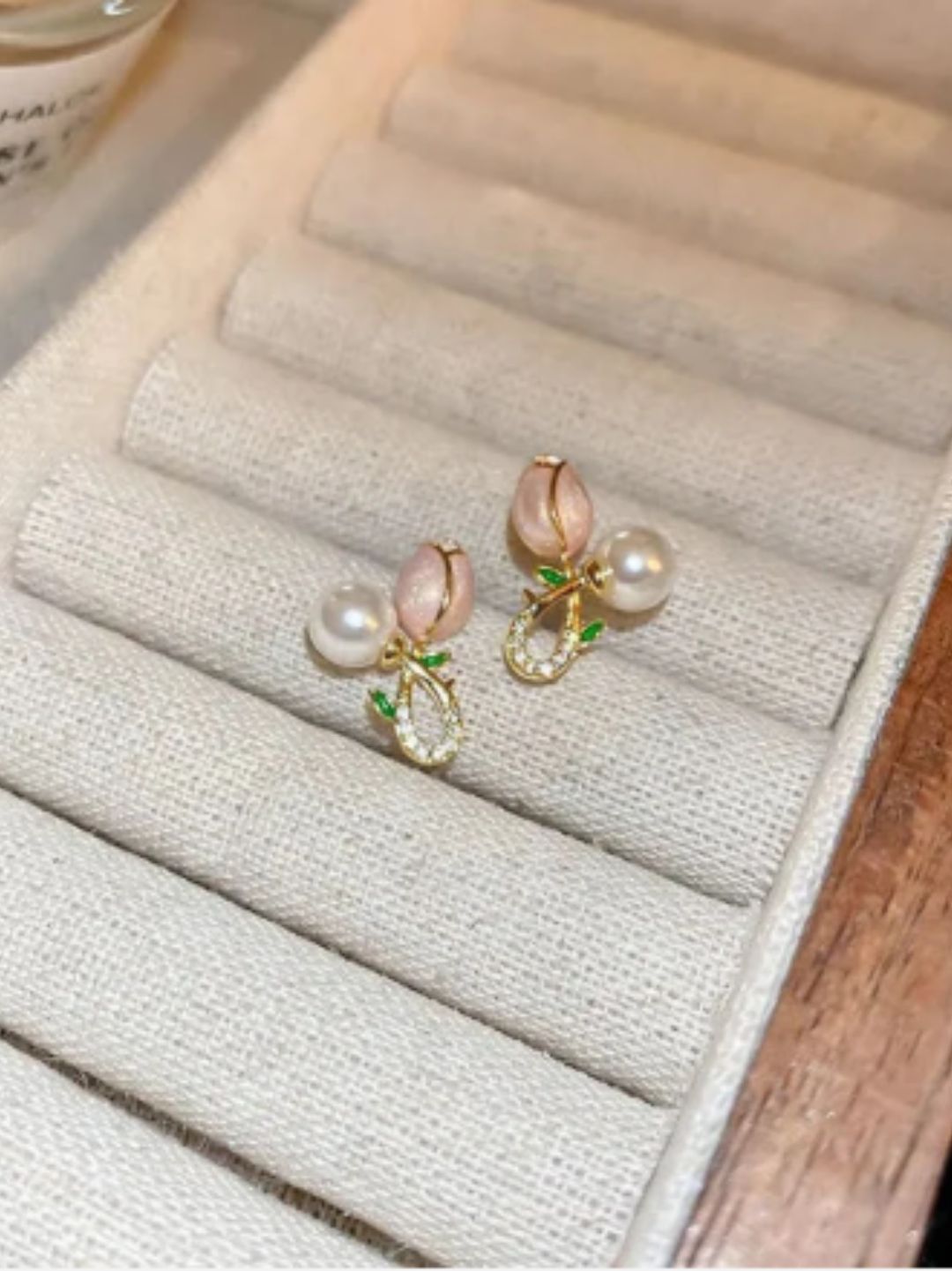 BLOOMING PETALS EARRINGS