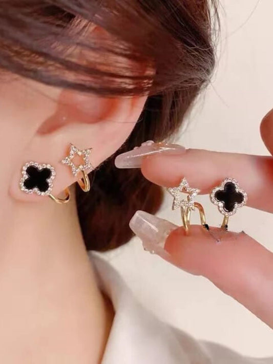 STAR STUD EARRINGS