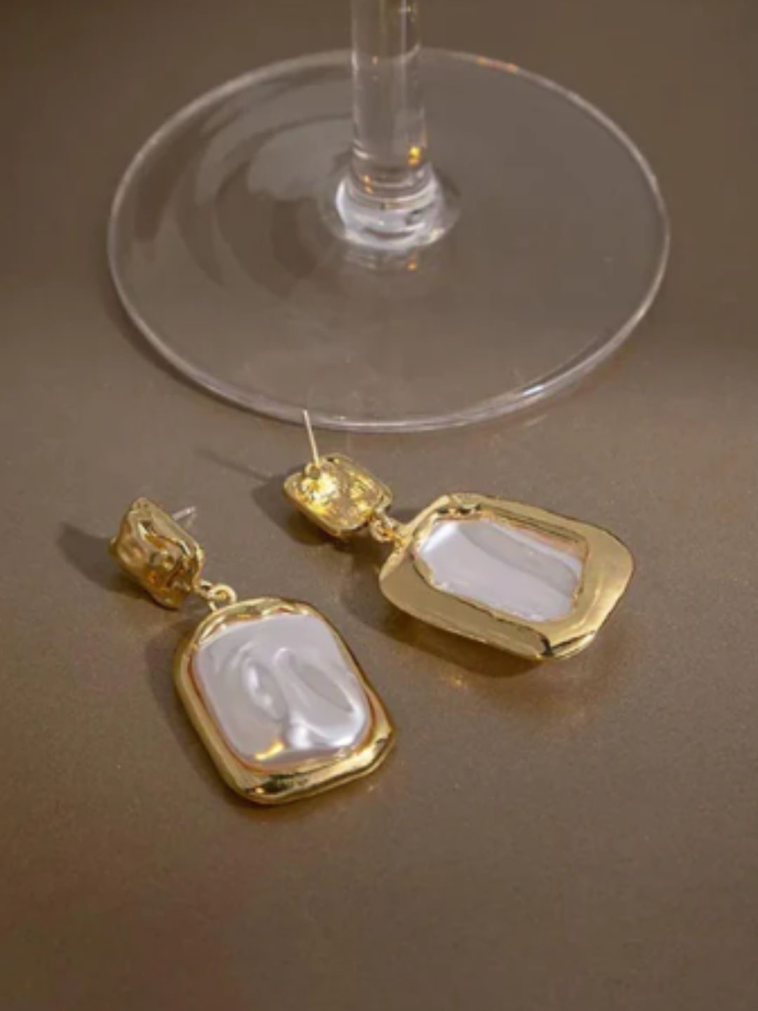 PEARL STATEMENT EARRINGS