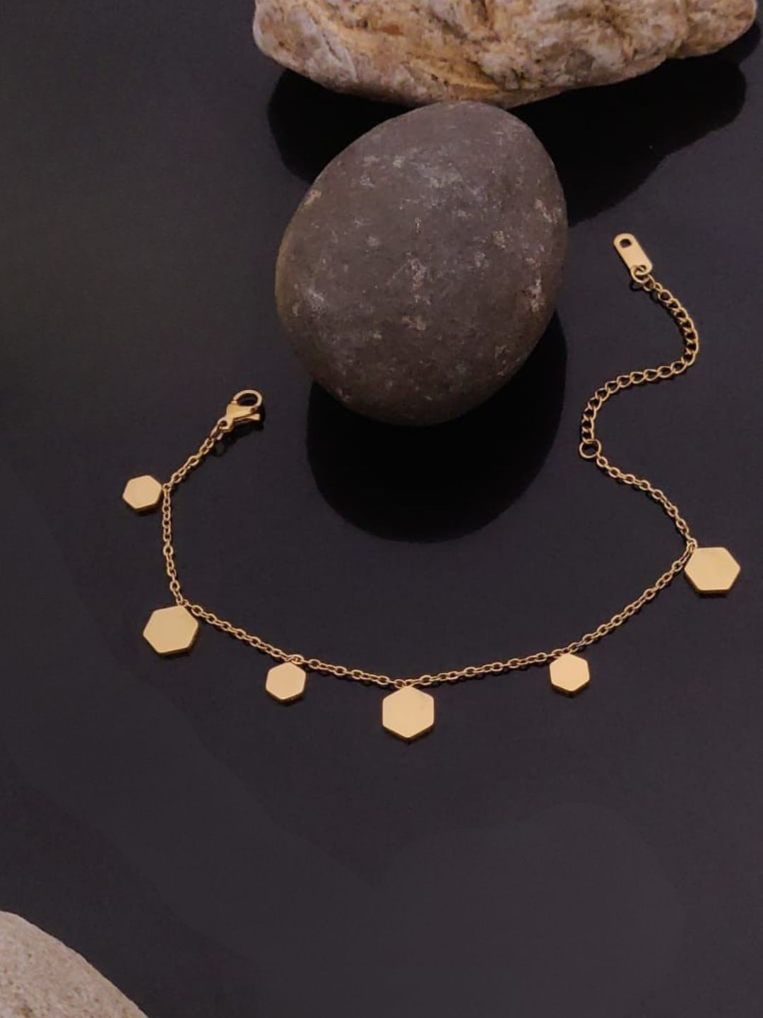 GOLD HEXA CHARM BRACELET