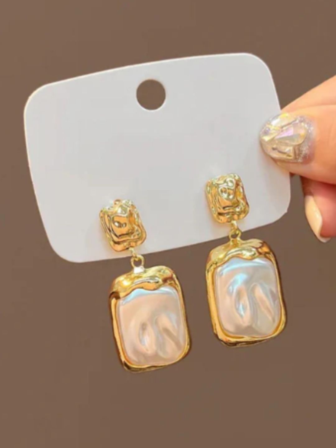 PEARL STATEMENT EARRINGS