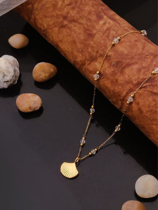 GOLDEN SEASHELL DROP NECKLACE