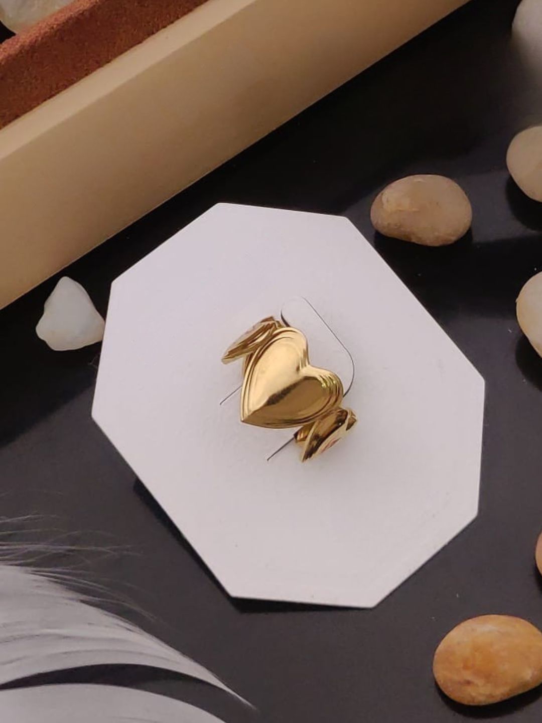 PUFFED HEART RING