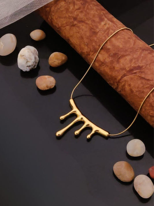 GOLDEN MELT STATEMENT NECKLACE