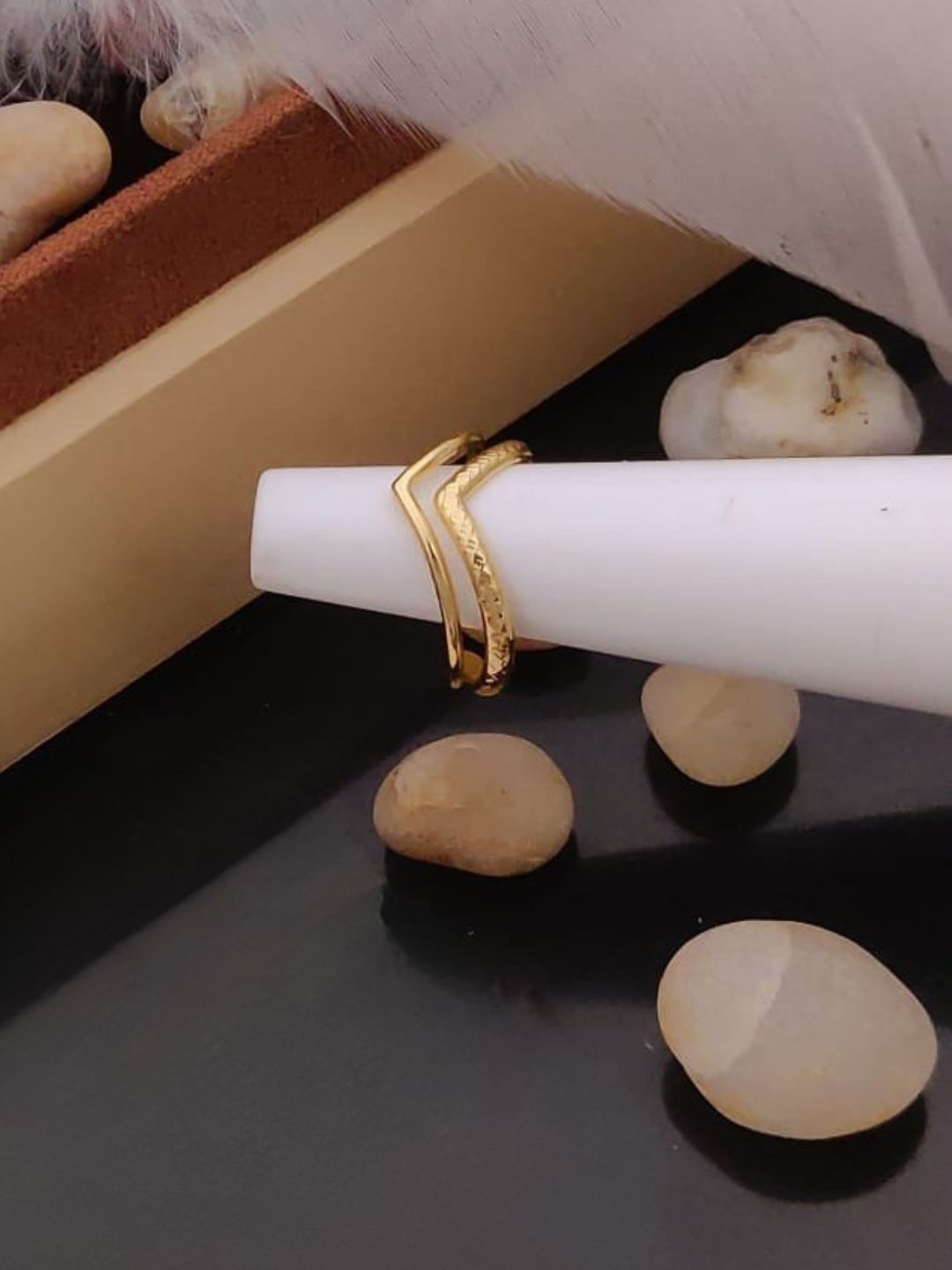 CHEVRON STACK RING