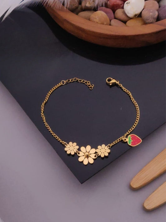 DAISY STRAWBERRY GOLD CHARM BRACELET