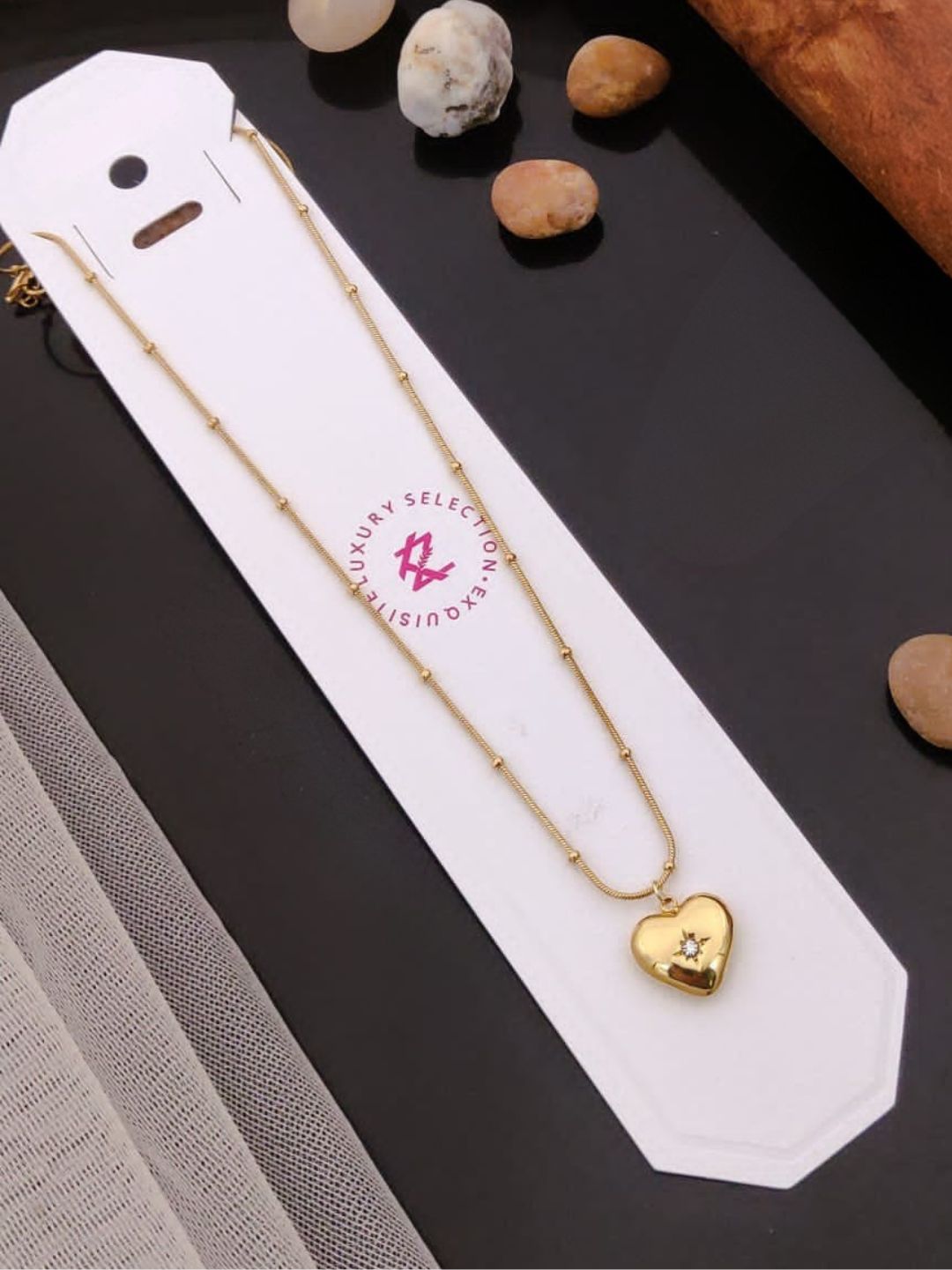 SHINY HEART STAR NECKLACE