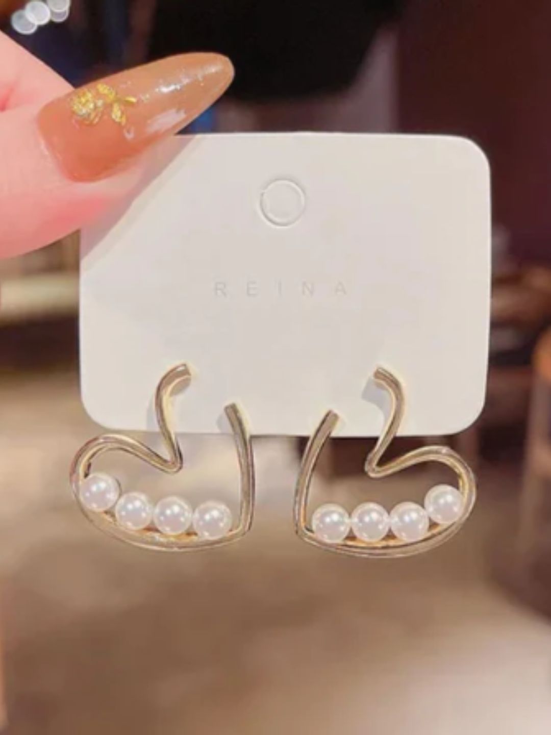 GOLD HEART EARRINGS