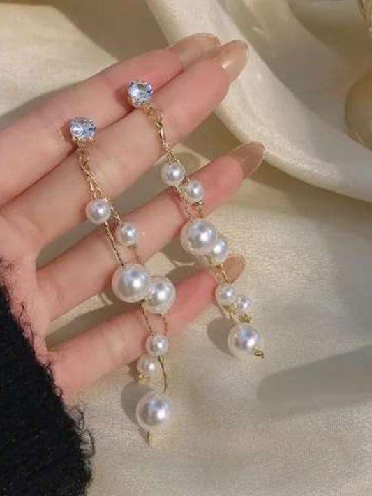 PEARL LONG EARRINGS