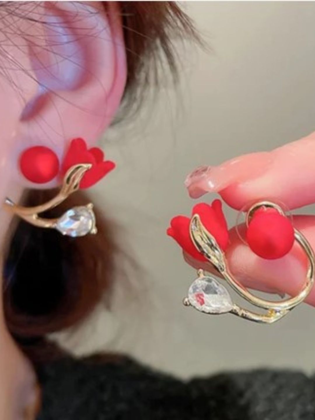 RED ROSE EARRING